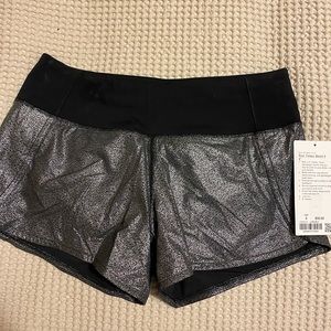 NWT Lululemon Run Times II Short Size 6